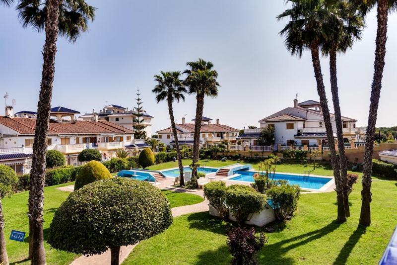 Apartamento Cerca De La Playa La Mata 拉马他 外观 照片