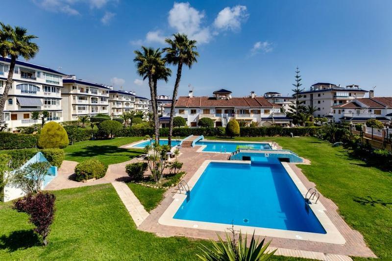 Apartamento Cerca De La Playa La Mata 拉马他 外观 照片